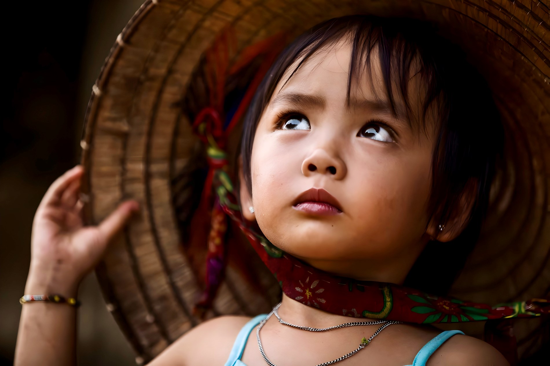 QUẢNG CÁO
